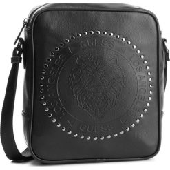 Saszetka GUESS - HM6630 POL91 BLA. Czarne torby męskie skórzane marki Guess, z aplikacjami, ze skóry ekologicznej, młodzieżowe. Za 349,00 zł.