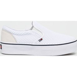 Tommy Jeans - Tenisówki Slipon Textile City Sneaker. Niebieskie trampki i tenisówki damskie Tommy Jeans, bez wzorów, z jeansu, bez zapięcia. Za 359,90 zł.