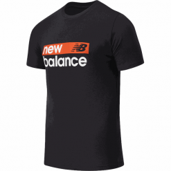New Balance MT03917BK. Koszulki męskie New Balance, xl, bez wzorów, z dzianiny, klasyczne, z klasycznym kołnierzykiem, bez rękawów. Za 149,99 zł.