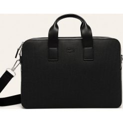 Lacoste - Torba. Czarne torby męskie skórzane Lacoste, w paski, ze skóry, biznesowe, na ramię, małe. Za 1269,00 zł.