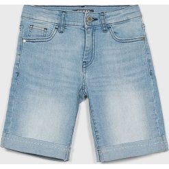 Guess Jeans - Szorty dziecięce 118-175 cm. Niebieskie spodenki chłopięce z aplikacjami, z elastanu, casualowe. W wyprzedaży za 119,90 zł.