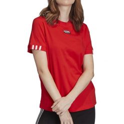 ADIDAS TEE > FM4881. Bluzki sportowe damskie Adidas, w paski, z bawełny, bez kołnierzyka, z krótkim rękawem, krótkie, bez kaptura. Za 119,99 zł.
