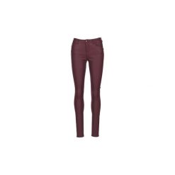 Jeansy slim fit Vero Moda SEVEN. Czerwone jeansy damskie marki Vero Moda, s, bez wzorów, z jeansu. Za 143,20 zł.