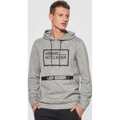 Bluza z kieszenią - Jasny szary. Szare bejsbolówki męskie Cropp, l. Za 119,99 zł.