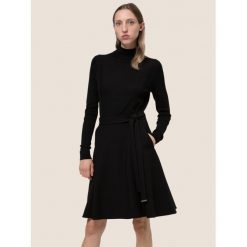 Spódnica trapezowa Hugo Raheni 50447368. Czarne spódniczki damskie HUGO, bez wzorów, mini, trapezowe. Za 799,00 zł.