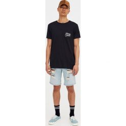 T-shirty męskie: Koszulka z kieszonką i napisem