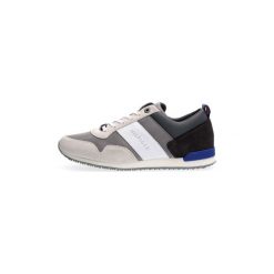 Buty Tommy Hilfiger FM0FM02042 ICONIC MATERIAL MIX. Szare trampki męskie TOMMY HILFIGER, bez wzorów, z materiału, bez zapięcia. Za 308,87 zł.