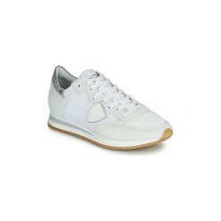 Buty Philippe Model TROPEZ. Białe trampki i tenisówki damskie Philippe Model, bez wzorów, bez zapięcia. Za 1099,00 zł.