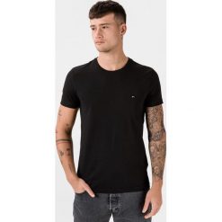Tommy Hilfiger Essentials Koszulka Czarny. Czarne podkoszulki męskie TOMMY HILFIGER, xxl, z haftami, z bawełny, bez kołnierzyka, krótkie. Za 187,95 zł.