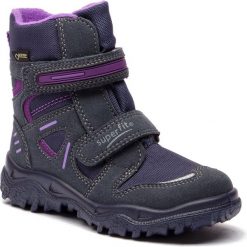 Śniegowce SUPERFIT - GORE-TEX 3-09080-82 M Blau/Lila. Niebieskie śniegowce chłopięce Superfit, bez zapięcia, gore-tex. W wyprzedaży za 229,00 zł.