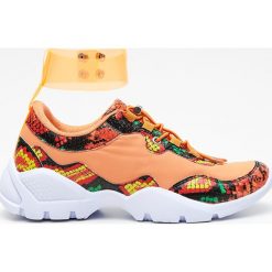 Chunky sneakers z bransoletką na kostkę - Wielobarwny. Szare bransoletki damskie Cropp. Za 159,99 zł.