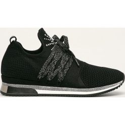 Marco Tozzi - Buty. Czarne buty sportowe damskie Marco Tozzi, bez wzorów, z gumy, sportowe. Za 199,90 zł.