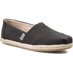 Espadryle TOMS - Classic 10009751 Black Washed. Czarne espadryle damskie Toms, bez wzorów, z tworzywa sztucznego, bez obcasa, na płaskiej podeszwie. Za 249,00 zł.