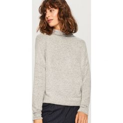 Sweter z szeroką stójką - Jasny szar. Szare swetry klasyczne damskie Reserved, l, ze stójką. Za 59,99 zł.