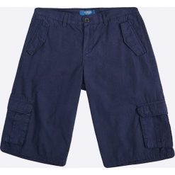 Guess Jeans - Szorty dziecięce 118-176 cm. Niebieskie spodenki chłopięce Guess Jeans, z aplikacjami, z bawełny, casualowe. W wyprzedaży za 129,90 zł.