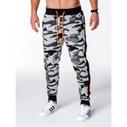 SPODNIE MĘSKIE DRESOWE P715 - SZARE. Szare spodnie męskie Ombre Clothing, s, moro, z bawełny. Za 49,00 zł.