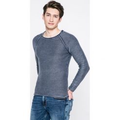 Review - Sweter. Niebieskie swetry klasyczne męskie marki Review, xl, z bawełny, z okrągłym kołnierzem. W wyprzedaży za 89,90 zł.