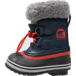 Sorel YOOT PAC Śniegowce collegiate navy/sail red. Niebieskie kozaki dziewczęce Sorel, z tworzywa sztucznego. W wyprzedaży za 239,25 zł.