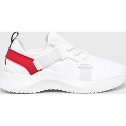 Calvin Klein - Buty. Białe buty sportowe damskie marki Calvin Klein, bez wzorów, z materiału, sportowe. Za 699,90 zł.