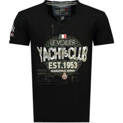 Koszulka "Jstorm" w kolorze czarnym. Czarne koszulki męskie Geographical Norway Men, m, z nadrukiem, z bawełny, bez kołnierzyka, bez rękawów. W wyprzedaży za 64,95 zł.