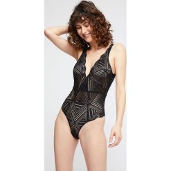Etam - Body Follow. Czarne body damskie Etam, s, w koronkowe wzory, z elastanu. Za 179,90 zł.