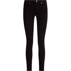 Jeansy Regular Fit LOVE MOSCHINO WQ43004S 3300. Czarne jeansy damskie Love Moschino, s. W wyprzedaży za 419,00 zł.