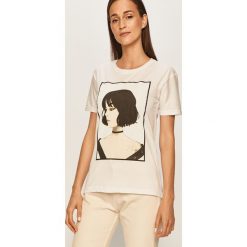 Answear - T-shirt. Białe bluzki damskie ANSWEAR, s, z nadrukiem, z bawełny, z okrągłym kołnierzem. Za 49,90 zł.