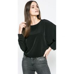 Vero Moda - Bluzka. Czarne bluzki damskie Vero Moda, na co dzień, s, bez wzorów, z poliesteru, casualowe, z okrągłym kołnierzem, bez rękawów. W wyprzedaży za 49,90 zł.