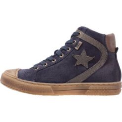 Bisgaard Tenisówki i Trampki wysokie blue. Niebieskie trampki dziewczęce marki Bisgaard, ze skóry. W wyprzedaży za 359,25 zł.