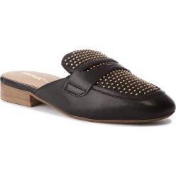 Klapki BRONX - 66066-A BX 1464 Black 01. Czarne klapki damskie Bronx, z aplikacjami, ze skóry, bez obcasa, na obcasie. W wyprzedaży za 219,00 zł.