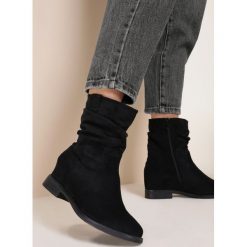 Czarne Botki Shirinsha. Czarne koturny damskie Renee, bez obcasa, na koturnie, bez zapięcia. Za 129,99 zł.