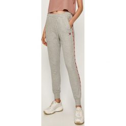 Tommy Sport - Spodnie. Szare spodnie damskie Tommy Sport, s, z bawełny. Za 399,90 zł.