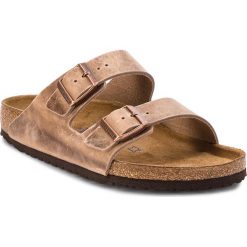 Klapki BIRKENSTOCK - Arizona Bs 0552811 Tabacco Brown. Szare klapki damskie Birkenstock, bez wzorów, ze skóry, bez obcasa. Za 349,00 zł.