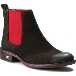 Sztyblety LORETTA VITALE - 2601 Nab Nero. Czarne botki damskie na obcasie Loretta Vitale, z nubiku. W wyprzedaży za 239,00 zł.
