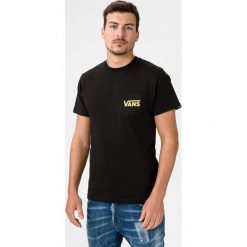 Vans Koszulka Czarny. Czarne podkoszulki męskie Vans, xs, z nadrukiem, z bawełny, z krótkim rękawem. Za 128,95 zł.