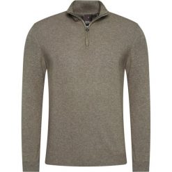 Sweter Oscar Jacobson Patton 6926 4954. Niebieskie swetry męskie Oscar Jacobson, m, bez wzorów, klasyczne, z klasycznym kołnierzykiem, bez kaptura. Za 669,00 zł.