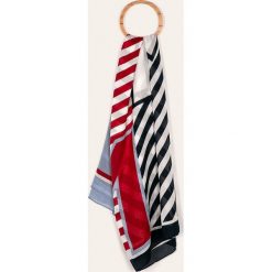 Tommy Hilfiger - Chusta. Niebieskie szaliki damskie TOMMY HILFIGER, bez wzorów, z bawełny. W wyprzedaży za 179,90 zł.