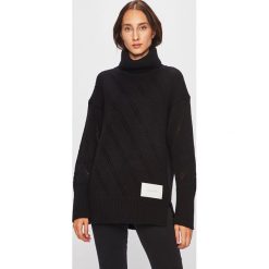 Calvin Klein - Sweter. Czarne swetry damskie Calvin Klein, s, bez wzorów, z bawełny, bez rękawów, bez kaptura. W wyprzedaży za 499,90 zł.