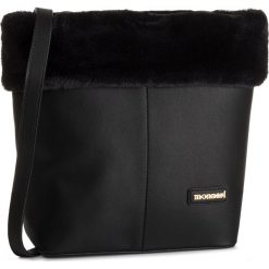 Torebka MONNARI - BAG8150-020 Black 1. Czarne listonoszki damskie Monnari, bez wzorów, ze skóry ekologicznej, bez dodatków. W wyprzedaży za 129,00 zł.