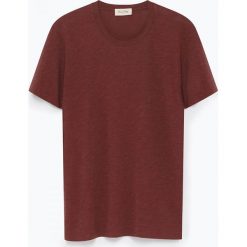 Koszulka "Jacksonville" w kolorze czerwonobrązowym. Czerwone koszulki męskie American Vintage, m, bez wzorów, z bawełny, z okrągłym kołnierzem, bez rękawów. W wyprzedaży za 55,95 zł.