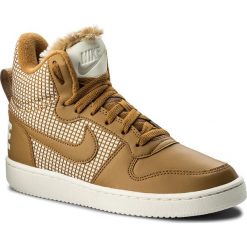 Buty NIKE - Court Borough Mid Se 916793 700 Wheat/Wheat/Sail. Pomarańczowe buty sportowe damskie Nike, bez wzorów, ze skóry ekologicznej, sportowe, nike court. W wyprzedaży za 289,00 zł.