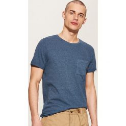T-shirt z kieszonką - Granatowy. Niebieskie t-shirty męskie marki House, s, bez wzorów, bez kołnierzyka. Za 39,99 zł.