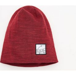 Czapka z prążkowanej dzianiny - Bordowy. Czerwone czapki męskie Reserved, bez wzorów, z dzianiny. Za 25,99 zł.