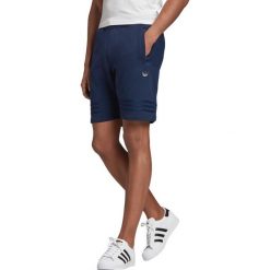 Adidas Originals Outline Szorty Niebieski. Niebieskie spodenki i szorty męskie adidas Originals, s, bez wzorów, z bawełny. Za 163,95 zł.