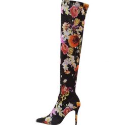 Miss Selfridge KATIE FLORAL Kozaki na obcasie multicolor bright. Brązowe kowbojki damskie Miss Selfridge, z materiału, na obcasie. Za 379,00 zł.