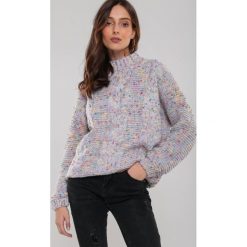 Niebieski Sweter Ballybrack. Niebieskie swetry damskie Renee, uniwersalny, bez wzorów, z jeansu, klasyczne, bez rękawów, bez kaptura. Za 149,99 zł.