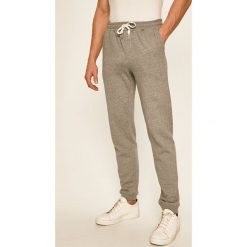 Quiksilver - Spodnie. Szare spodnie męskie Quiksilver, s, bez wzorów, z bawełny. Za 219,90 zł.