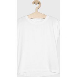 Name it - Top dziecięcy 122-164 cm. Czarne bluzki dziewczęce Name it, bez wzorów, z elastanu, z okrągłym kołnierzem, z krótkim rękawem, krótkie, bez kaptura. W wyprzedaży za 29,90 zł.