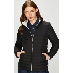 Calvin Klein Jeans - Kurtka puchowa dwustronna. Czarne kurtki damskie Calvin Klein Jeans, s, bez wzorów, z poliesteru, krótkie. W wyprzedaży za 629,90 zł.