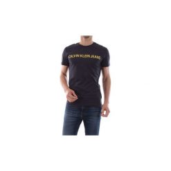 T-shirty z krótkim rękawem Calvin Klein Jeans J30J307856 INSTITUTIONAL SLIM. Niebieskie t-shirty męskie Calvin Klein Jeans, m, bez wzorów, z jeansu, bez kołnierzyka, krótkie. Za 91,78 zł.